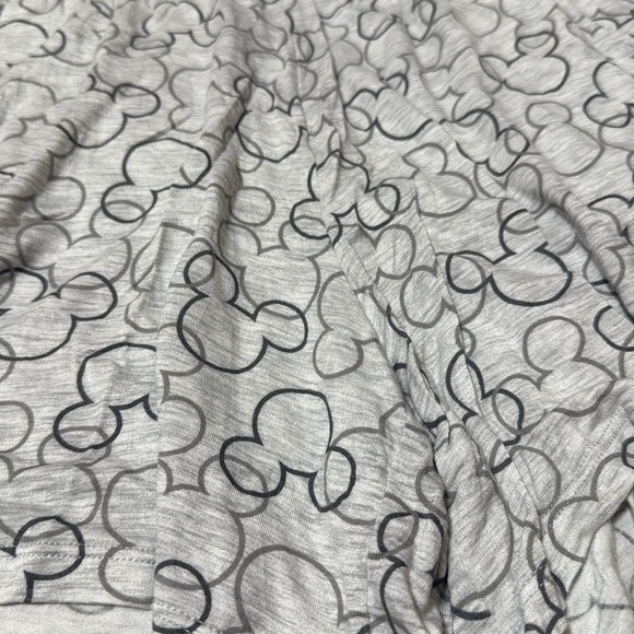 Disney Light Gray Mickey Mouse Loungewear Set - Picture 2 of 6